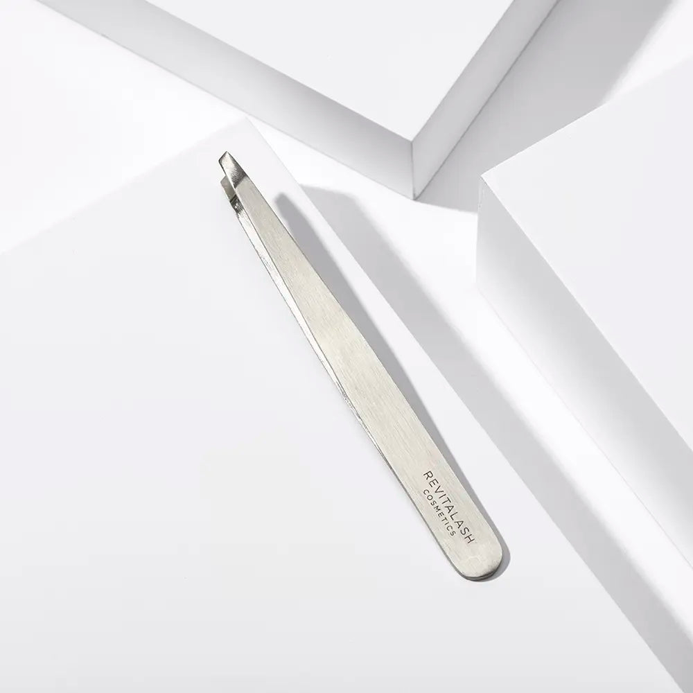 RevitaLash Precision Tweezer